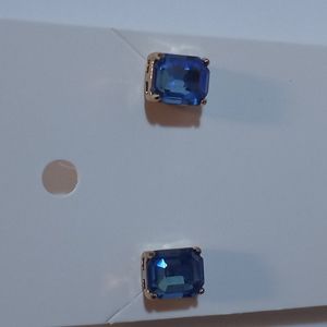 Gold toned blue rhinestone post earrings